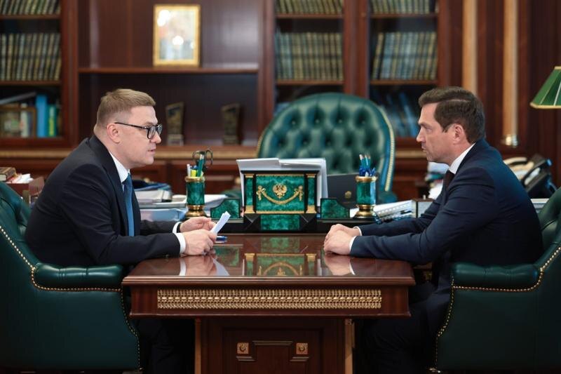    Пресс-служба губернатора. Алексей Текслер встретился с врио главы Челябинска Алексеем Лошкиным