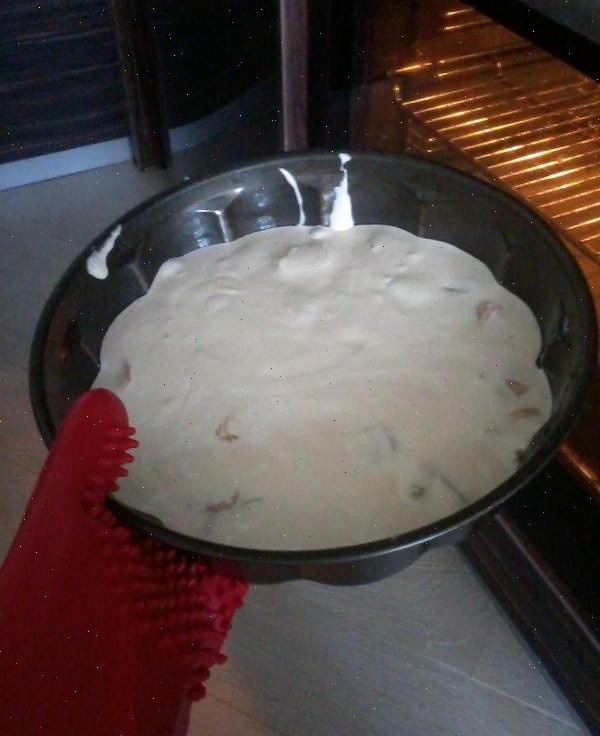 Вот, пожалуйста, пекла шарлотку. На днях поделюсь рецептом 😋