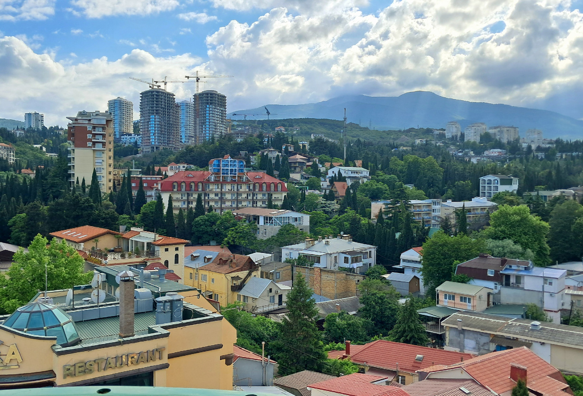 Алушта строится. Фото автора