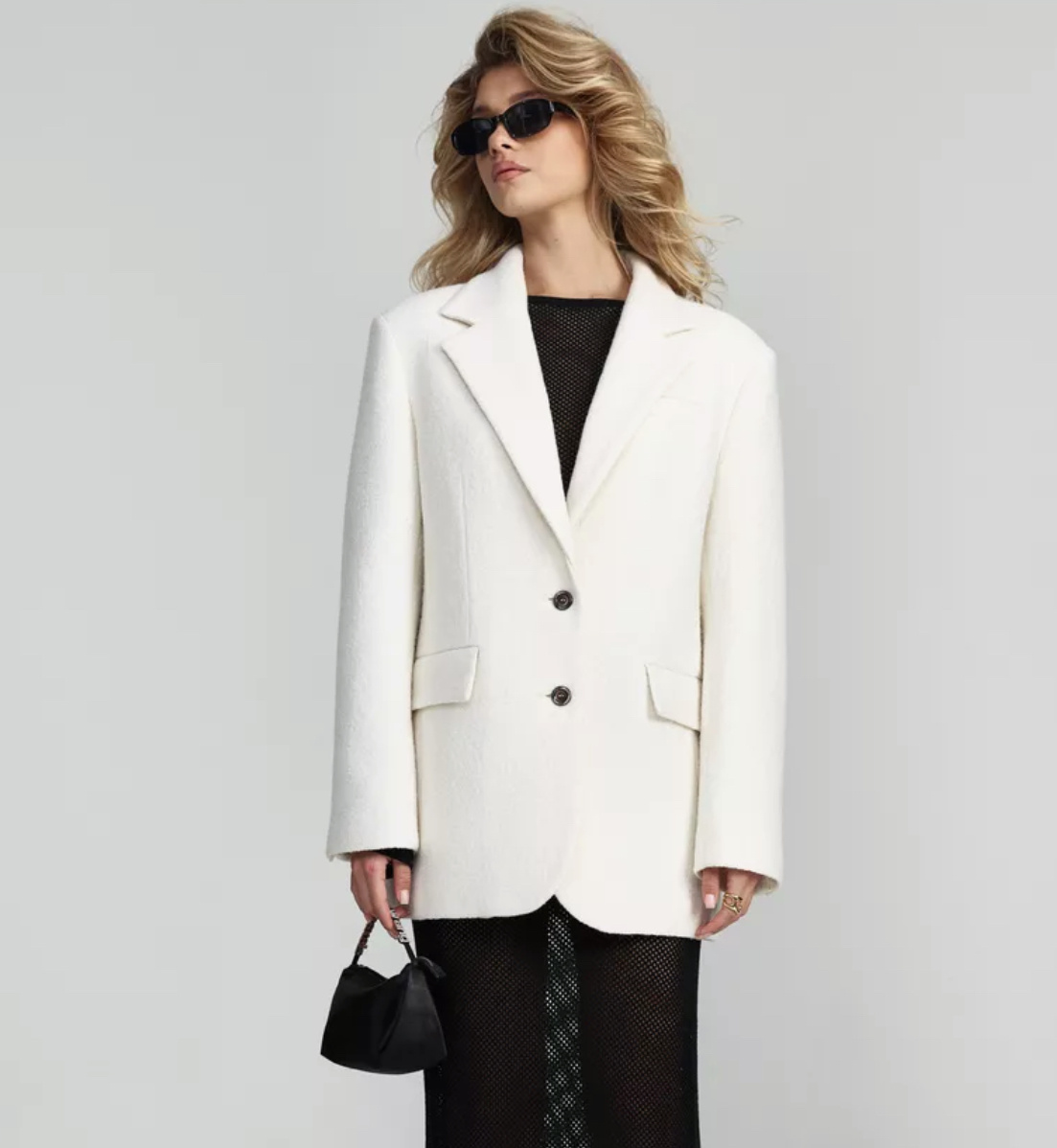 Белый шерстяной жакет 