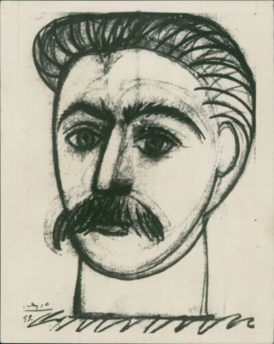Пикассо. Портрет Сталина углем