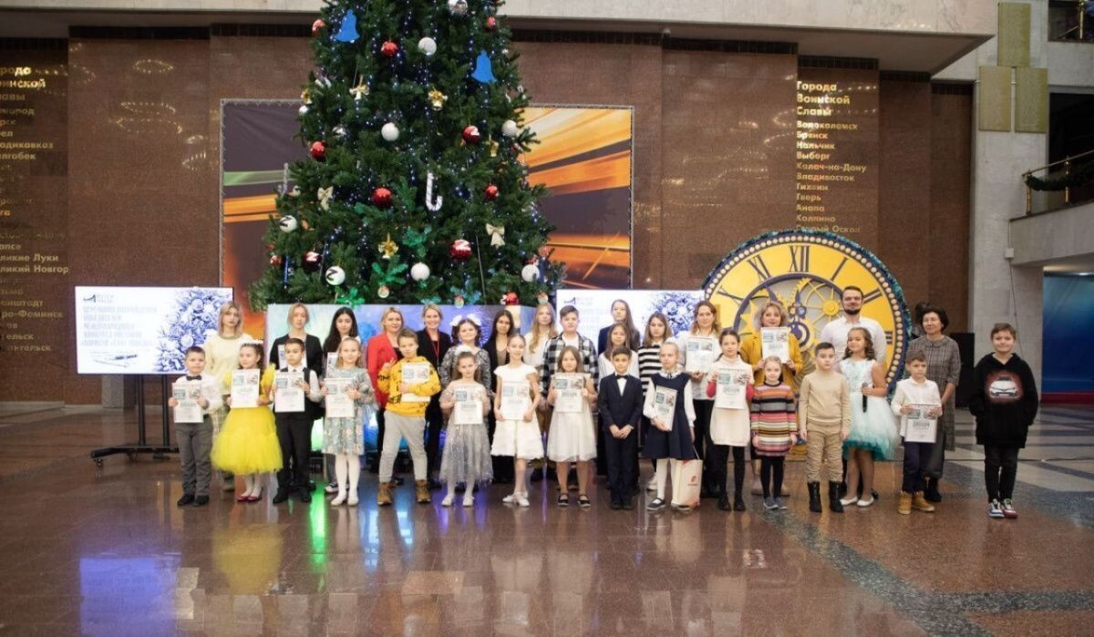     «Ёлка Победы» в Музее Победы. Источник: victorymuseum.ru Автор фото: Пресс-служба Музея Победы