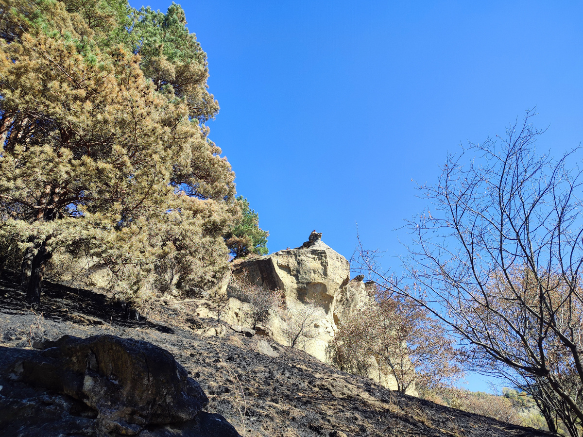 Скалы на маршруте