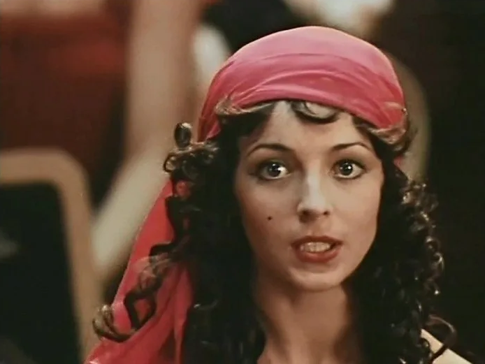 кадр из фильма "Ах, водевиль, водевиль ..."