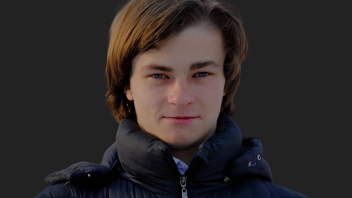 Он вырос в лесу, но смог стать полноценным членом общества: Невероятная история «алтайского Маугли» Оджана Наумкина