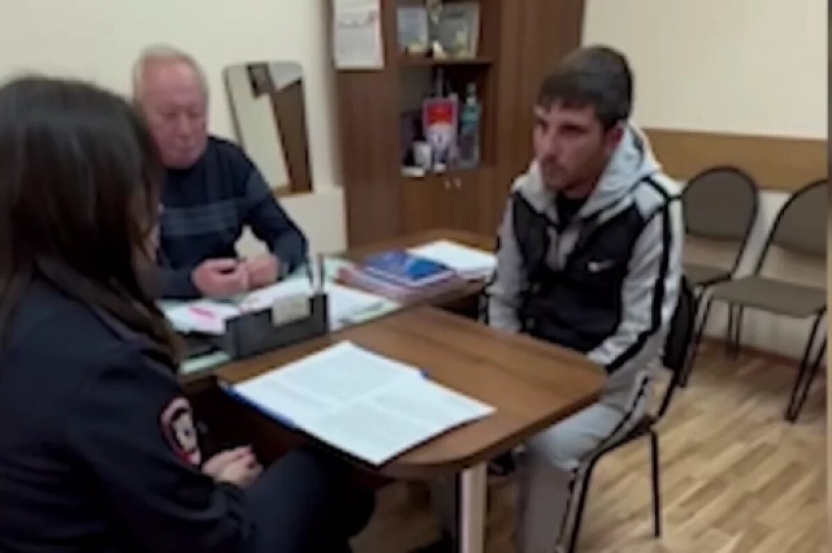    Еще одного новоиспеченного россиянина лишили гражданства как уклониста