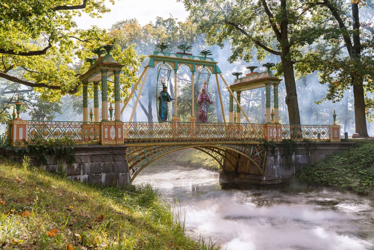 
 В фильме «Огниво» сказка оживает в знакомых многим местах: Великом Новгороде, Санкт-Петербурге и на Ладожском озере в Карелии