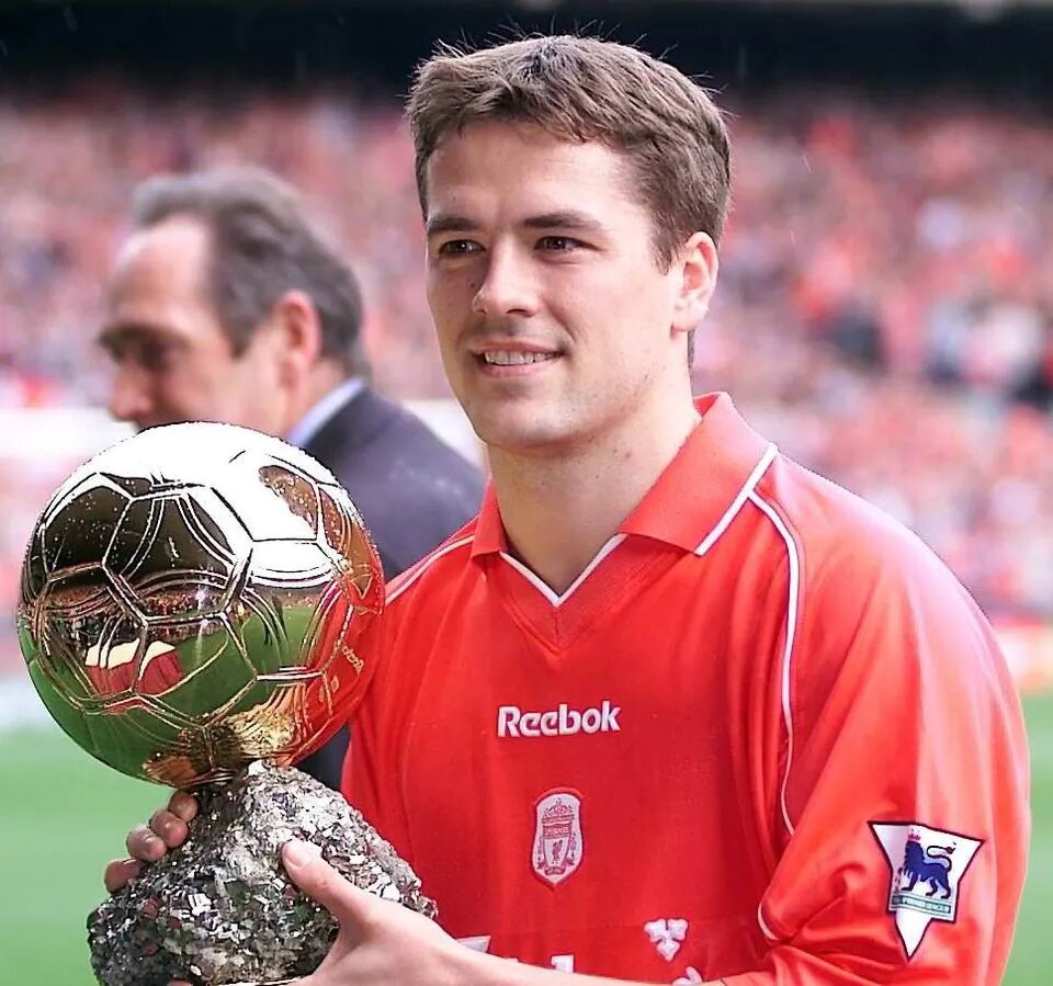 Майкл Оуэн с наградой