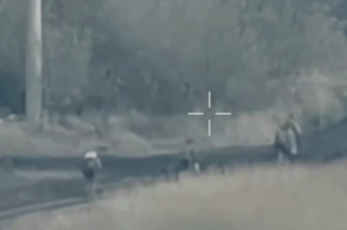    Появились кадры, как ВСУ покидают позиции в Любимовке Курской области