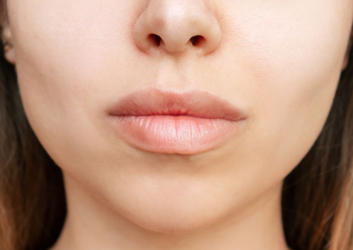 ПЕРЕД  ПРОЦЕДУРОЙ НУЖНА КОНСУЛЬТАЦИЯ СПЕЦИАЛИСТА