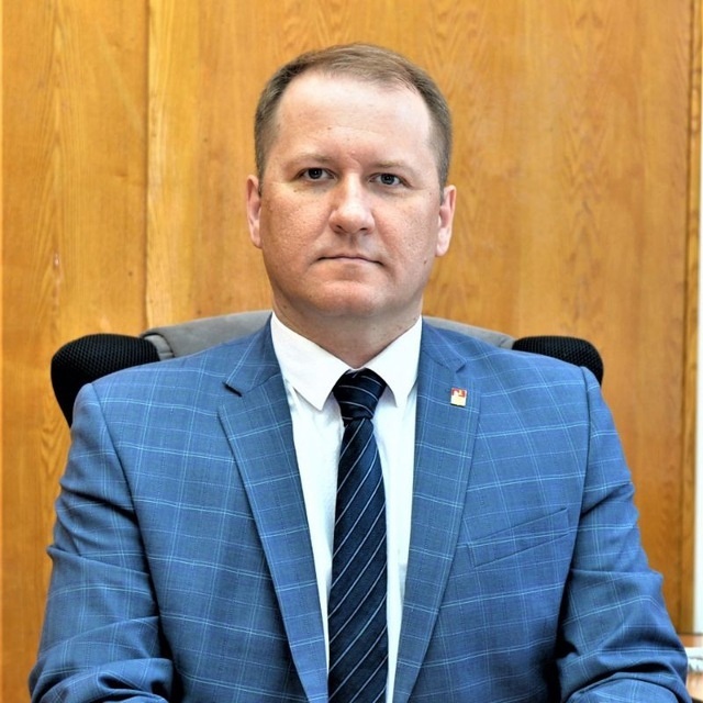 Сергей Источников