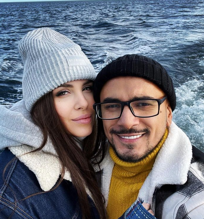 Натан с женой Анастасией Швецовой