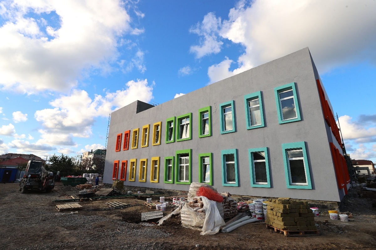 В Анапе строят и ремонтируют соцобъекты.  Фото: Фото: представлено мэрией Анапы