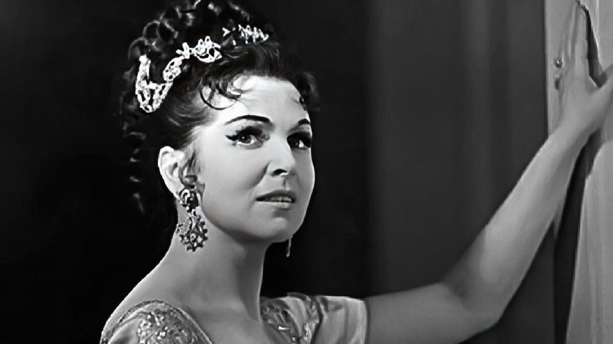 Галина Вишневская.