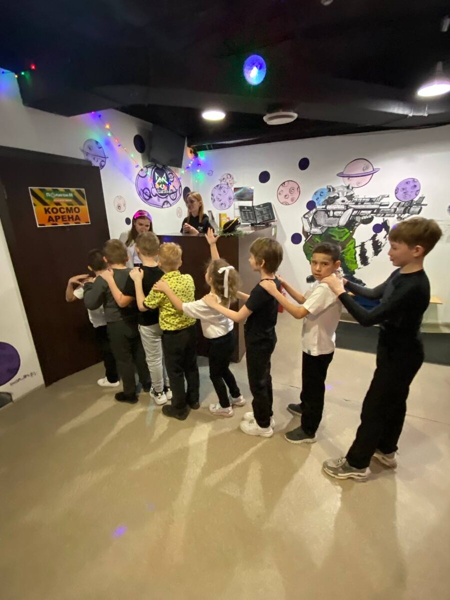 Готовимся к приключению на космической арене. ТЦ "Оранжевый"