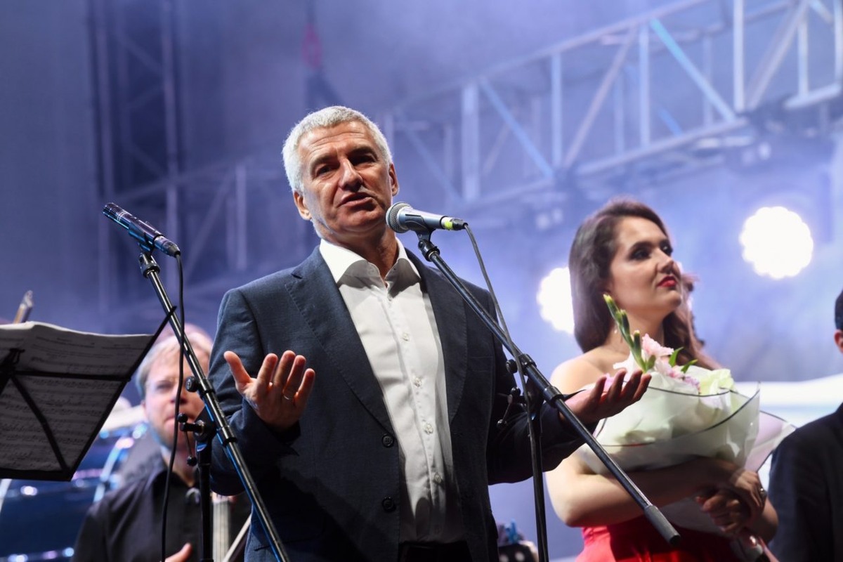    Артур Парфенчиков. Фото: "Республика" / Оксана Кудряшова