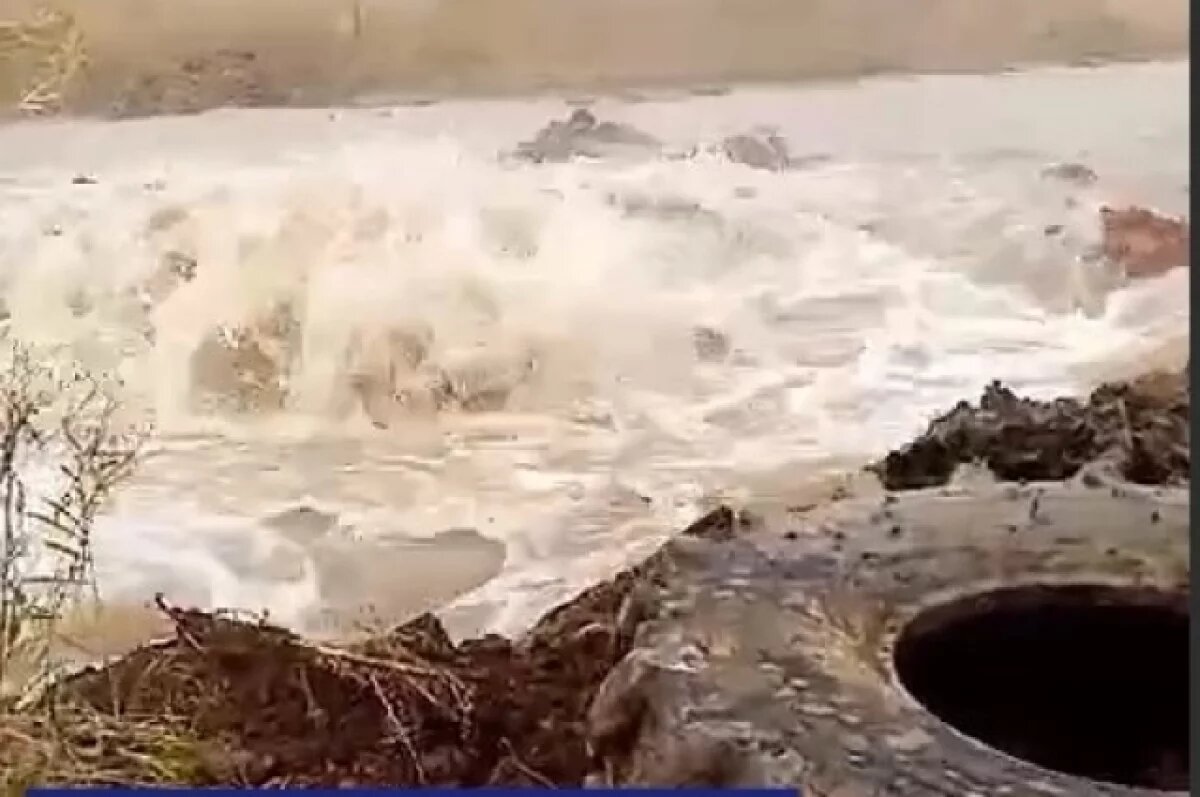    42 тыс. жителей Новочеркасска остались без воды из-за коммунальной аварии