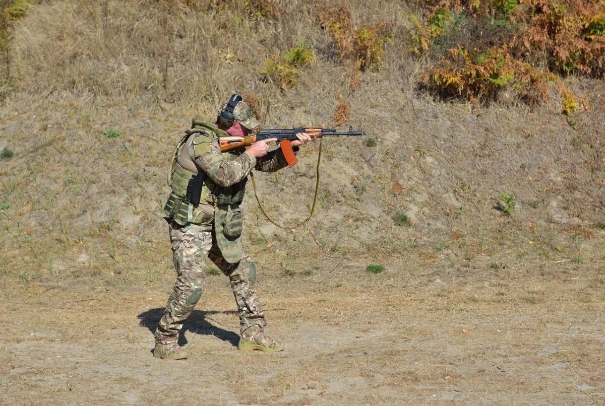   Задача добровольцев – нести караул и оказывать содействие силовым ведомствам.