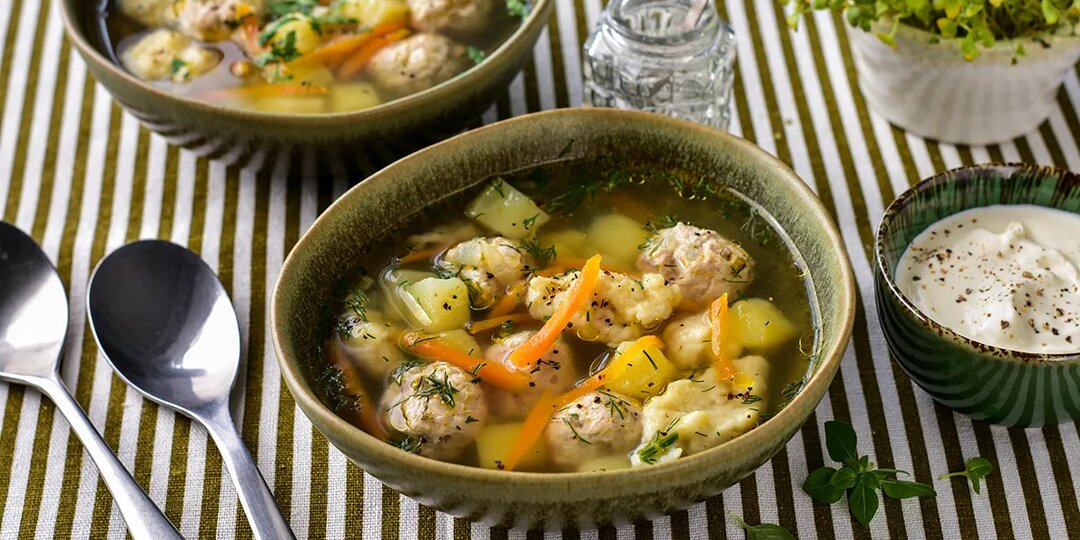 Суп с фрикадельками и клецками, пошаговый рецепт с фото на 246 ккал