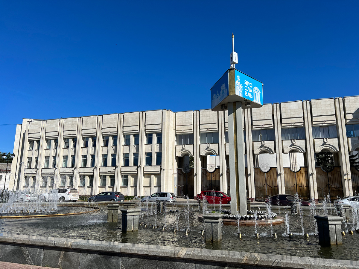 Здание администрации 