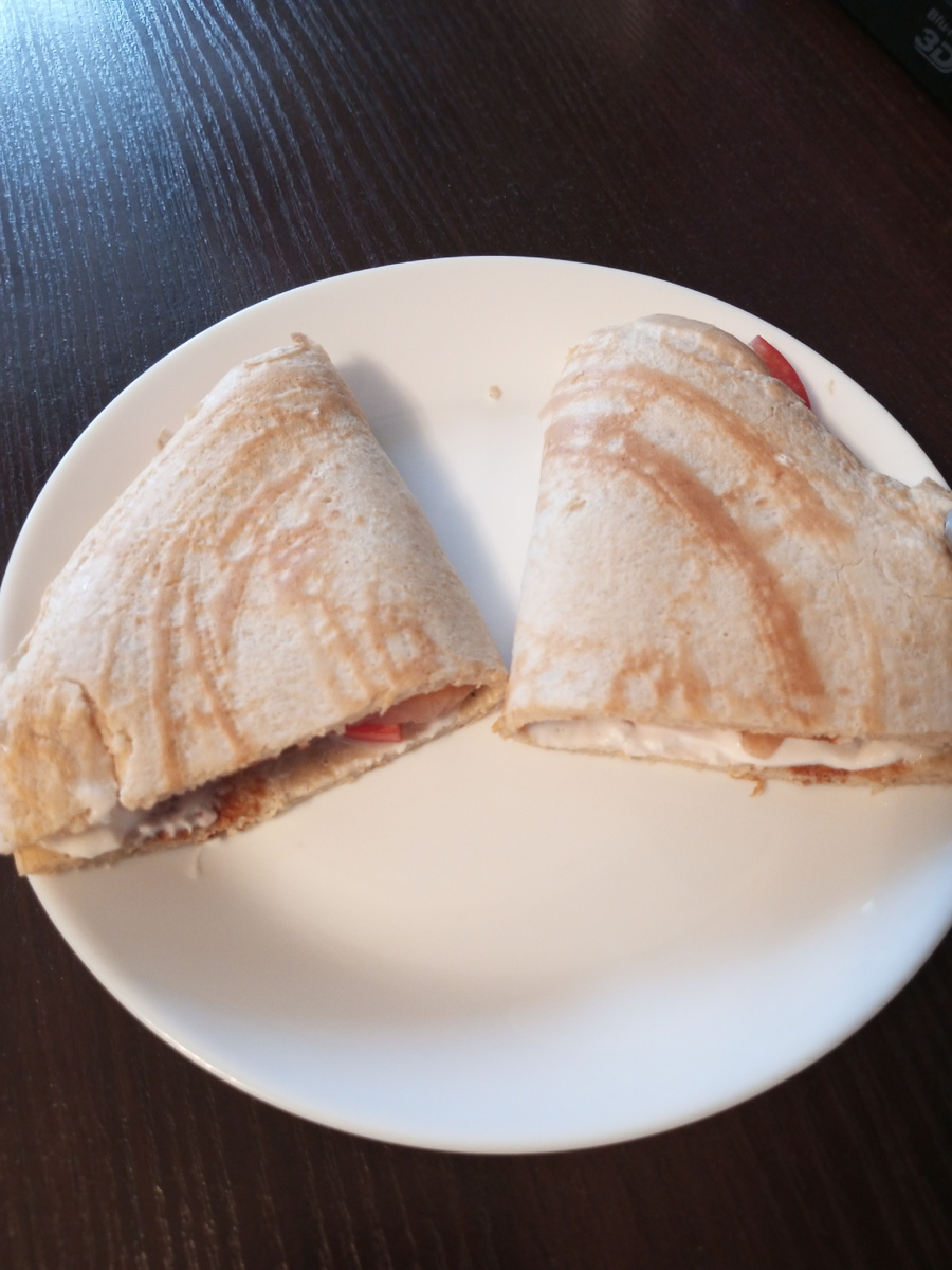 Овсяноблин с рыбой и мягким творогом