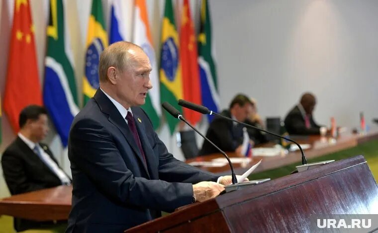 Владимир Путин встретился с мировыми лидерами в рамках саммита БРИКС. Фото: Официальный сайт Президента РФ