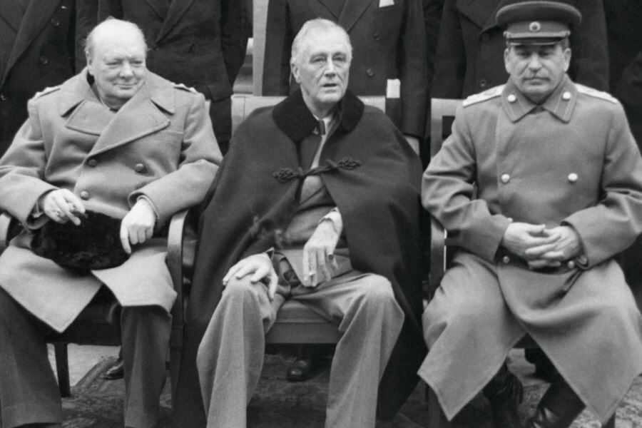 Восточную Пруссию «Большая тройка» в итоге поделила на двоих – Польшу и СССР.