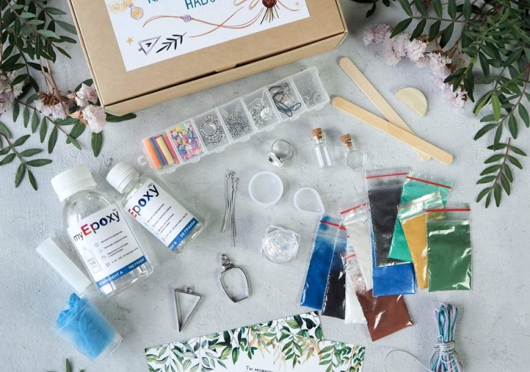 Как работать с эпоксидной смолой: Советы для новичков