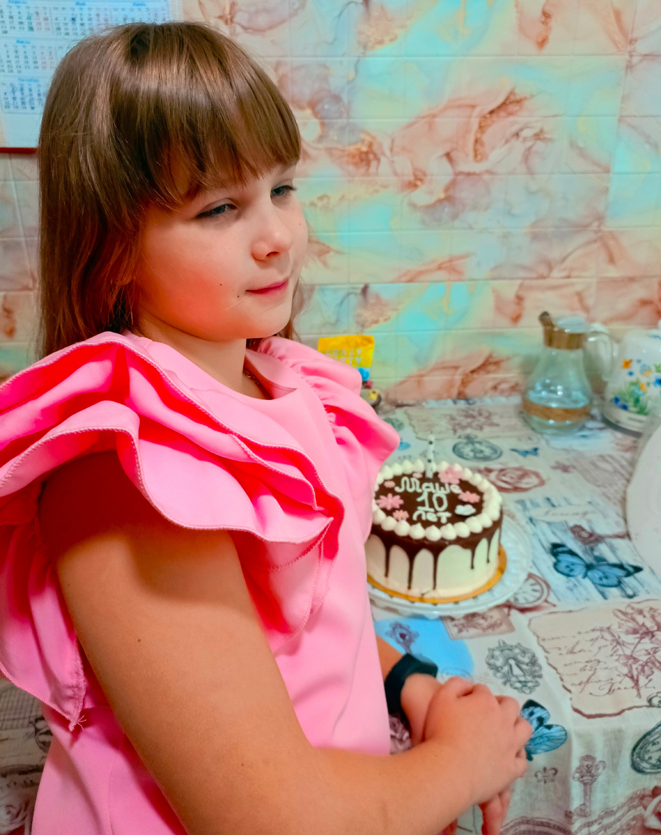 Маша встречает гостей 