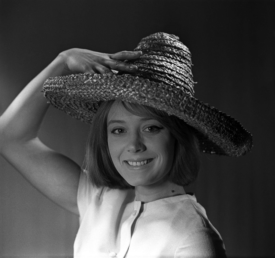 24 редких снимка потрясающей Маргариты Тереховой 