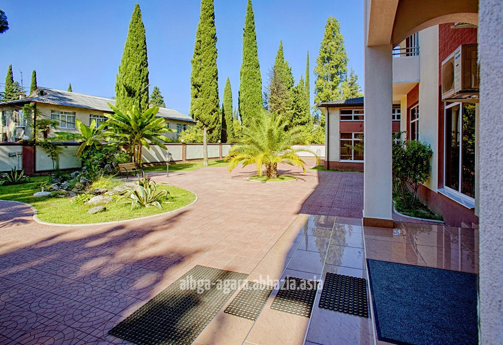 «Аибга Гагра» отель 3*, Абхазия 