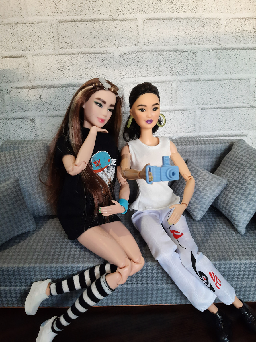 Кристина и Хлоя 