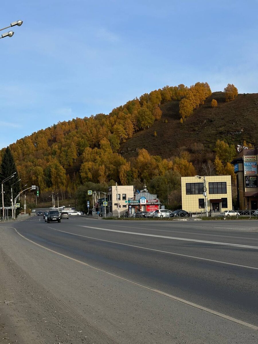 центр села Майма- кстати одного из самых больших сел в России