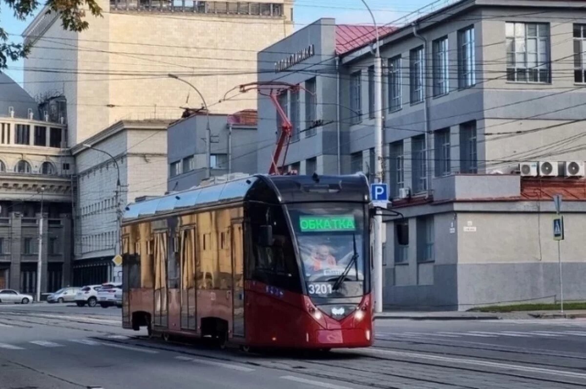    В новосибирской мэрии объяснили отсутствие на линии новых трамваев