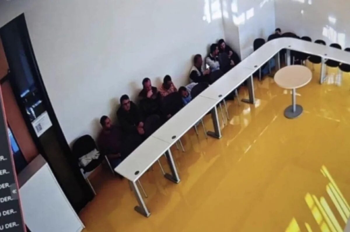    Появились фото заложников, захваченных на объекте компании Tusaş в Анкаре