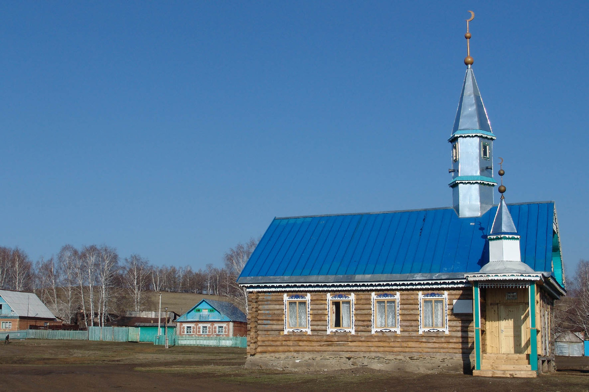 Классическая мечеть в деревне Салават-Кужан
