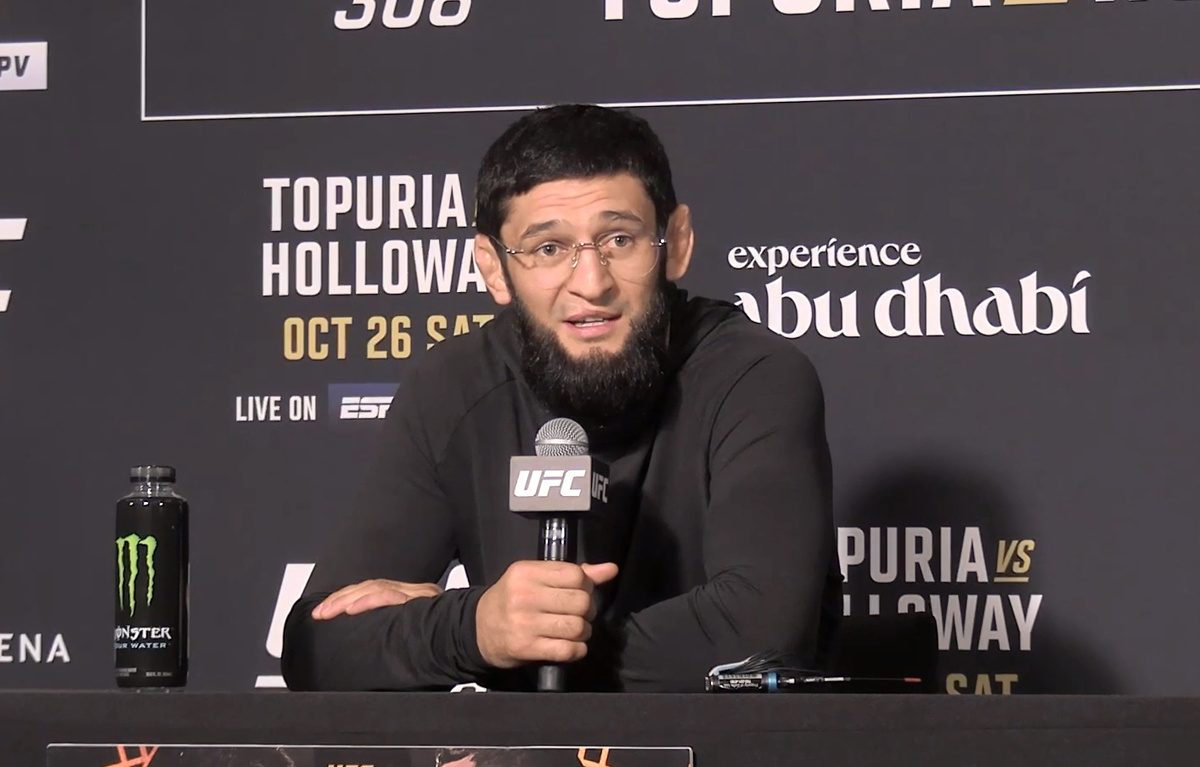 Чимаев теперь больше похож на одесского портного чем на разбойника 