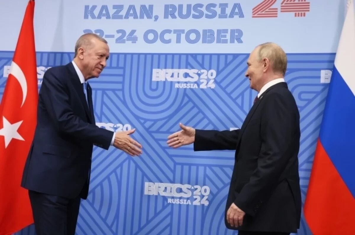    Президент РФ Владимир Путин и президент Турции Реджеп Тайип Эрдоган.