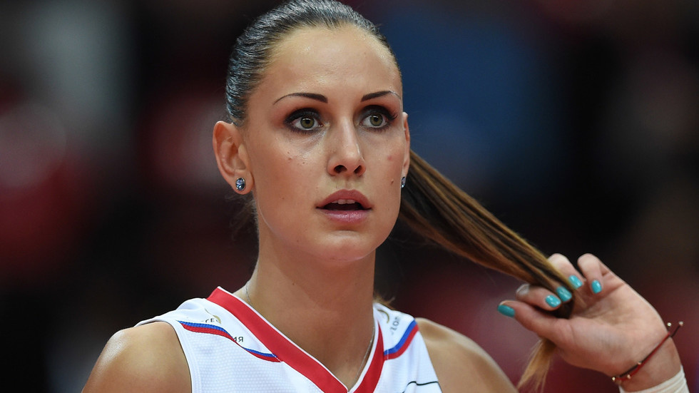 "Команда молодости нашей" - строчка из песни. Фото Яндекс.Картинки. 