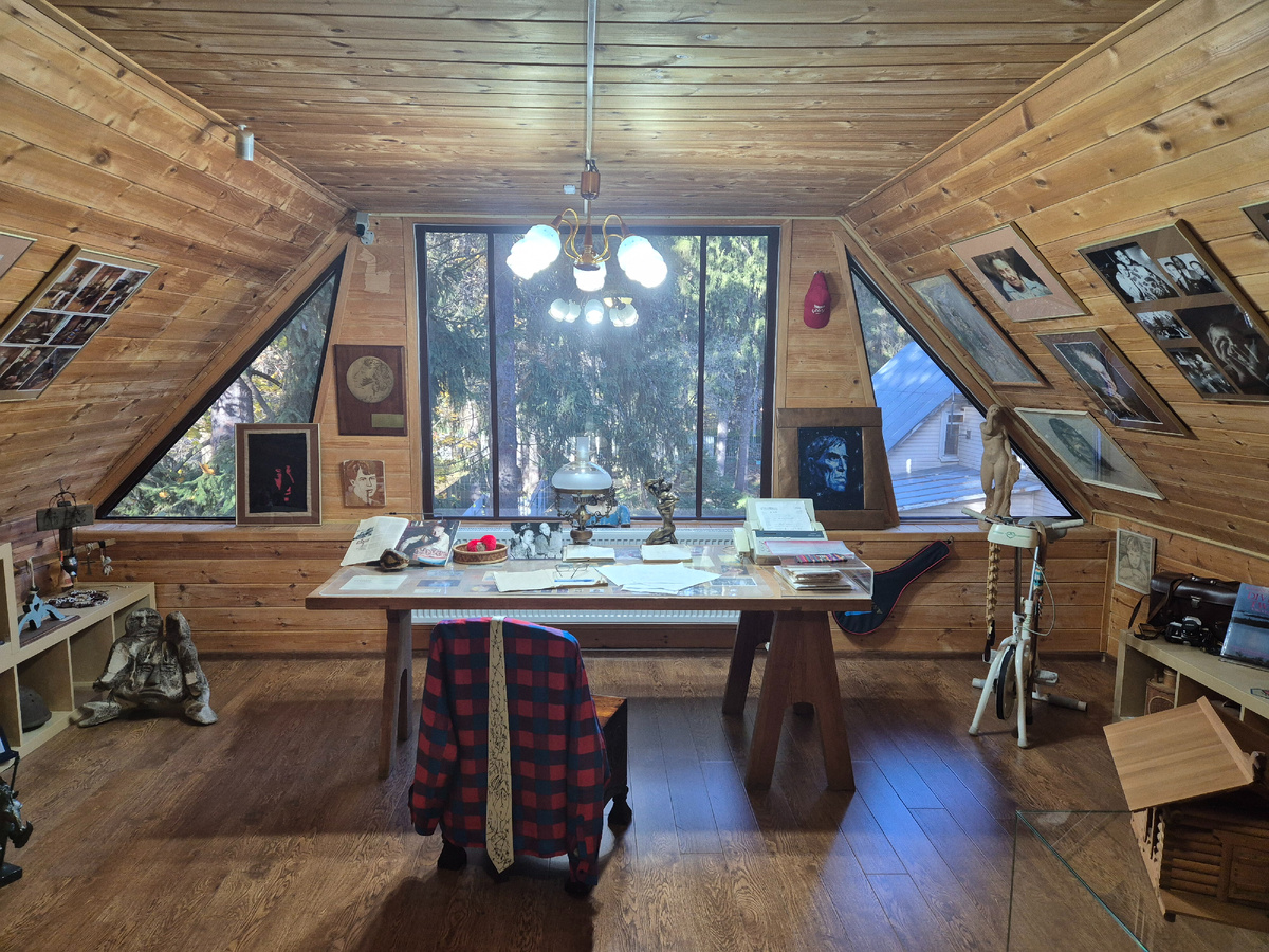 Каьинет Евтушенко в музее | Личное фото