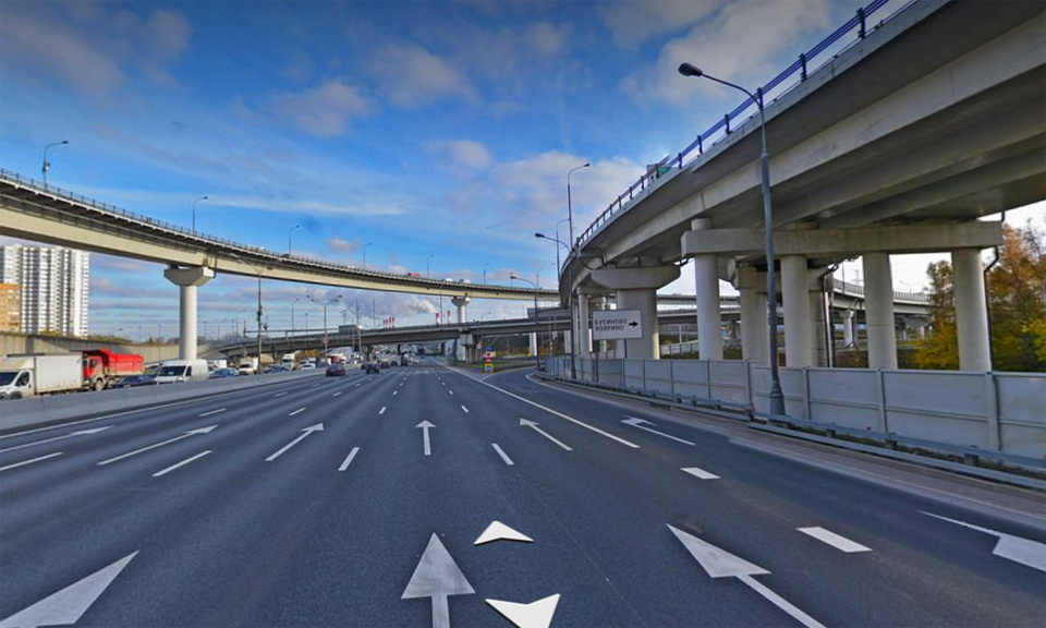 Развязка на пересечении МКАД и трассы М-11 "Нева". Скриншот с панорам Яндекса.