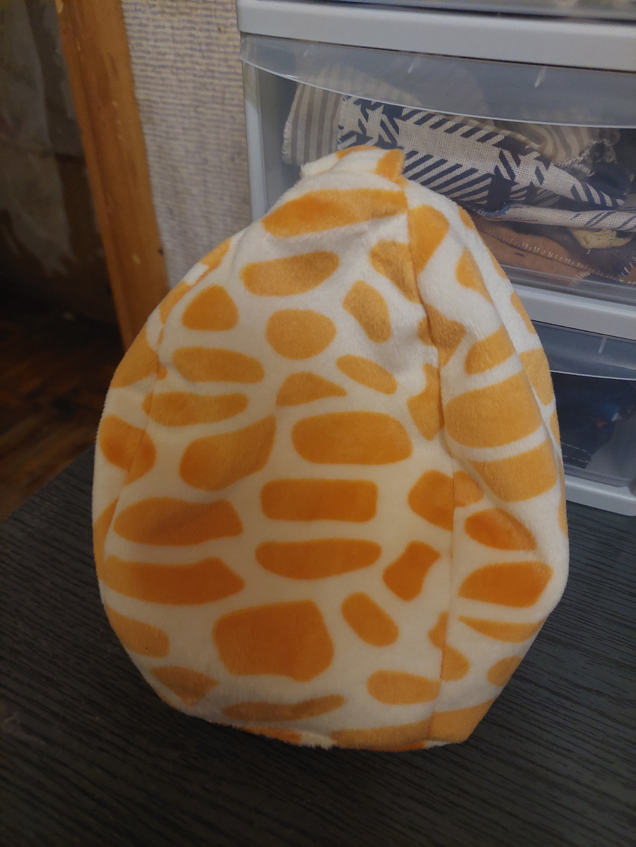 Мягонькое кресло.