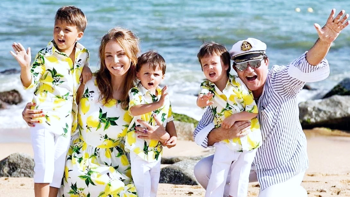 Дмитрий Дибров и его четвёртая семья