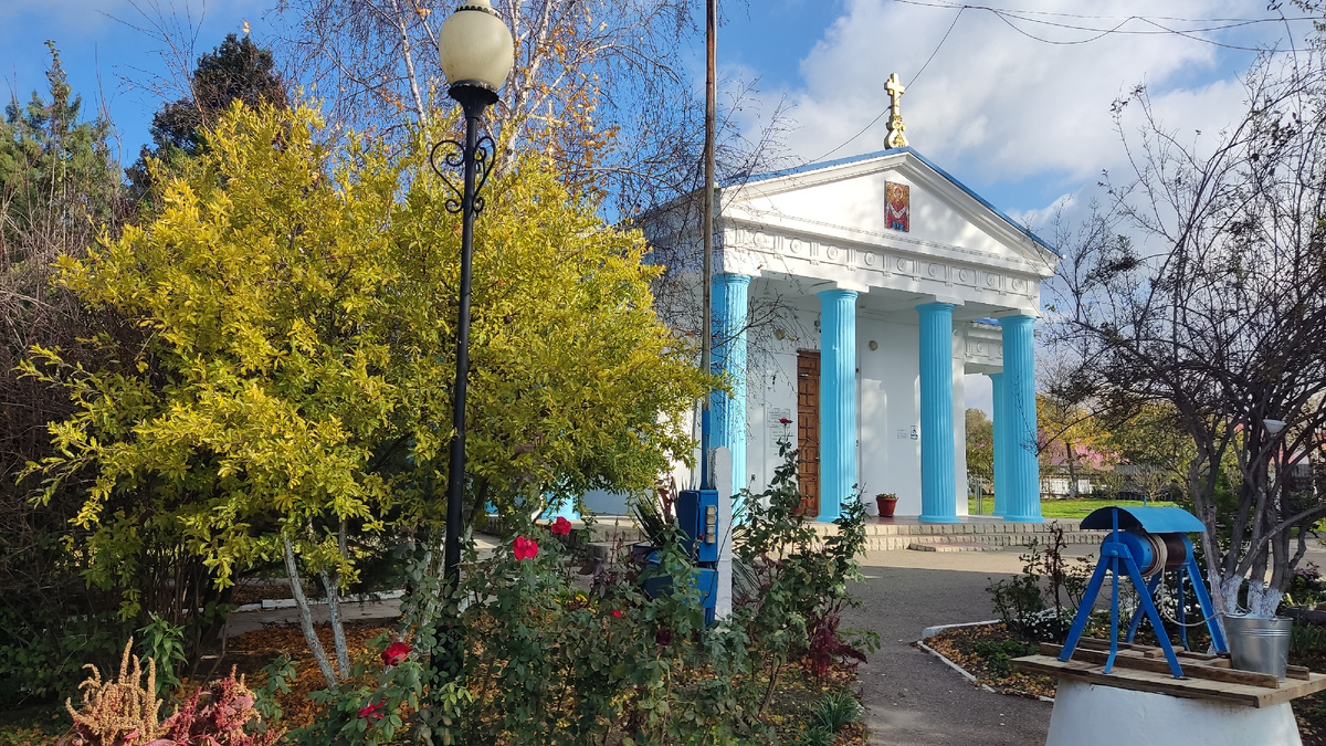 Храм Покрова Пресвятой Богородицы в Тамани