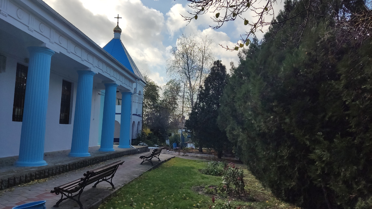 Храм Покрова Пресвятой Богородицы в Тамани