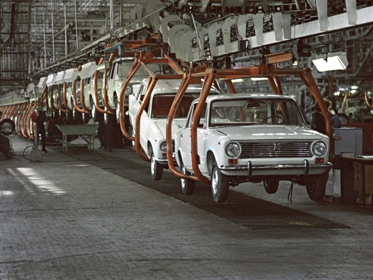 Производство