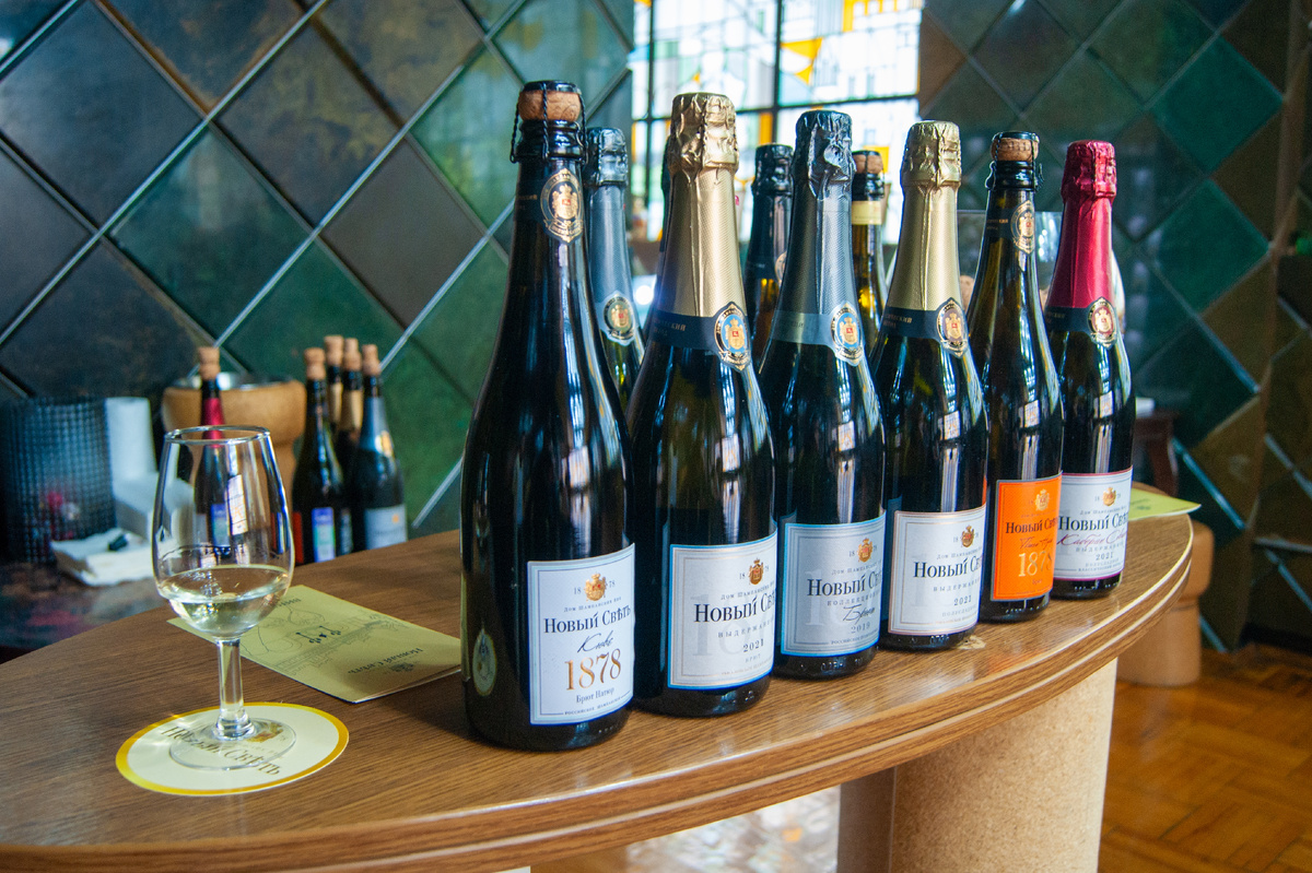 Дегустация. Завод шампанских вин "Новый Свет". 
