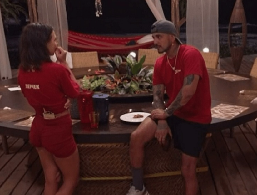 Кадр из шоу "Звезды в джунглях" 