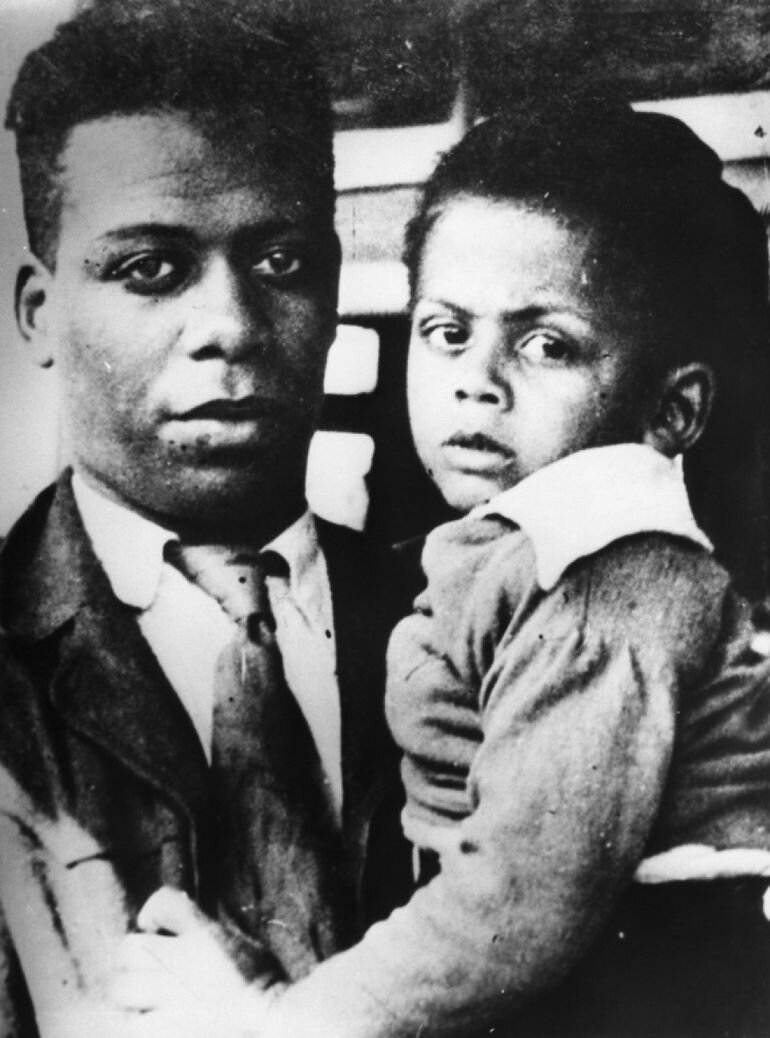 Ллойд с Джеймсом. Фото из свободных источников