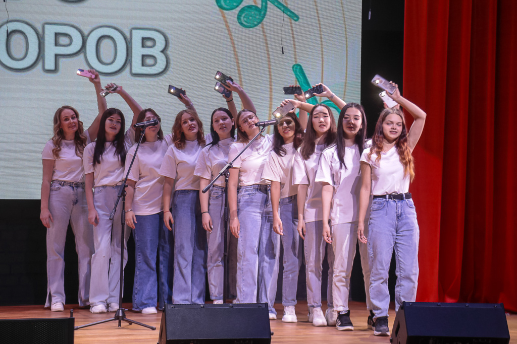    Битва хоров